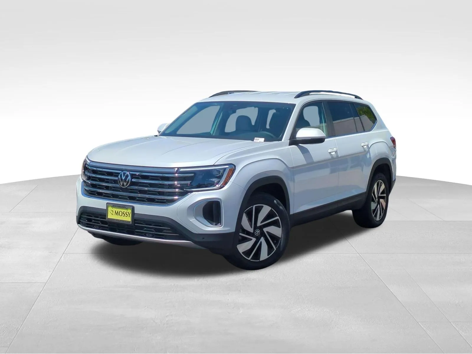 White 2026 Volkswagen Atlas 2.0T SE w/Technology for sale in Escondido, CA