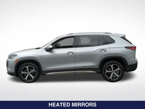 More photos of 2025 Volkswagen Tiguan 2.0T SE at Mossy Volkswagen, CA