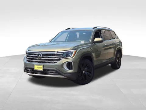 Green 2026 Volkswagen Atlas 2.0T SE w/Technology for sale in Escondido, CA