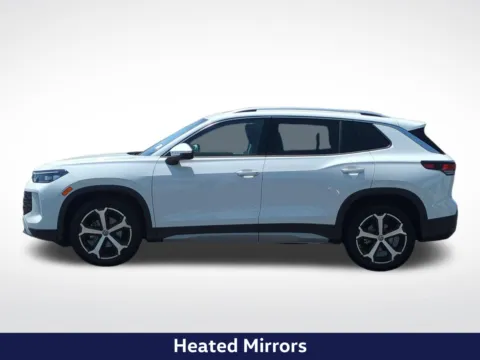 More photos of 2026 Volkswagen Tiguan SE at Mossy Volkswagen, CA