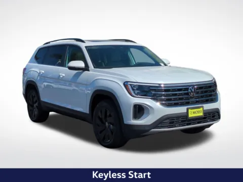 Photos of 2026 Volkswagen Atlas SE w/Technology for sale in Escondido, CA at Mossy Volkswagen