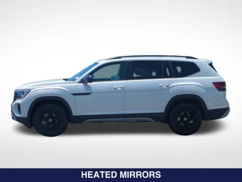 More photos of 2026 Volkswagen Atlas 2.0T Peak Edition at Mossy Volkswagen, CA