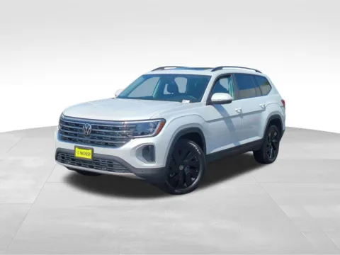 White 2026 Volkswagen Atlas 2.0T SE w/Technology for sale in Escondido, CA