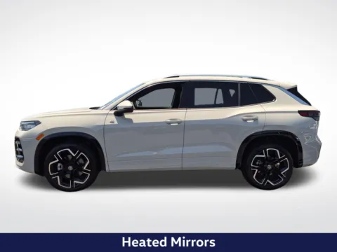 More photos of 2026 Volkswagen Tiguan SEL R-Line Turbo at Mossy Volkswagen, CA