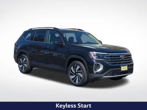 Photos of 2026 Volkswagen Atlas SE w/Technology for sale in Escondido, CA at Mossy Volkswagen