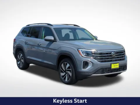Photos of 2026 Volkswagen Atlas SE w/Technology for sale in Escondido, CA at Mossy Volkswagen