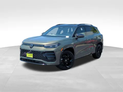 Green 2026 Volkswagen Tiguan 2.0T SE R-Line Black for sale in Escondido, CA