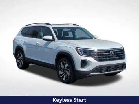 Photos of 2026 Volkswagen Atlas SE w/Technology for sale in Escondido, CA at Mossy Volkswagen