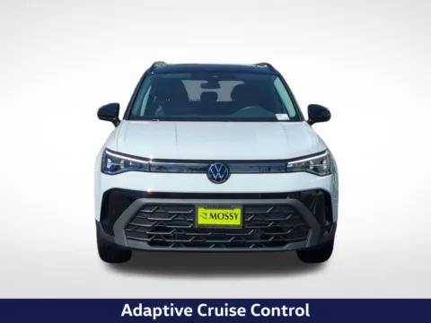 More photos of 2027 Volkswagen Taos 1.5T SE Black at Mossy Volkswagen, CA