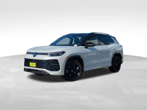 White 2026 Volkswagen Tiguan SE R-Line Black for sale in Escondido, CA