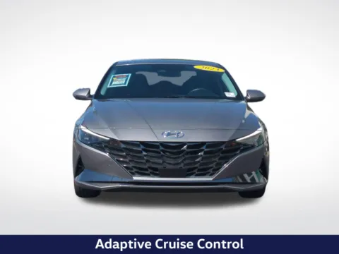 More photos of 2023 Hyundai Elantra Limited at Mossy Volkswagen, CA