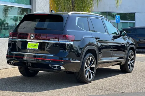 More photos of 2025 Volkswagen Atlas 2.0T SEL Premium R-Line at Mossy Volkswagen, CA