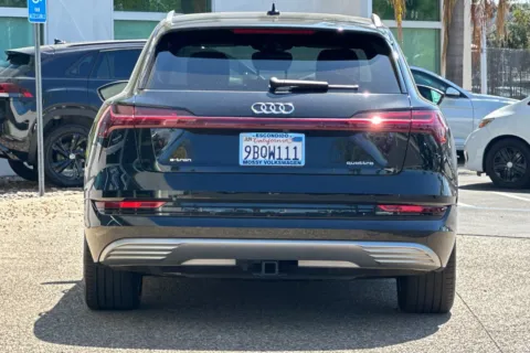 More photos of 2022 Audi e-tron Premium Plus at Mossy Volkswagen, CA