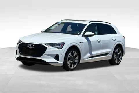 White 2022 Audi e-tron Premium for sale in Escondido, CA