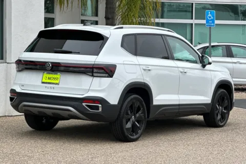 More photos of 2025 Volkswagen Taos 1.5T SE at Mossy Volkswagen, CA