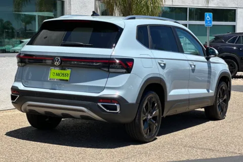 More photos of 2025 Volkswagen Taos 1.5T SE at Mossy Volkswagen, CA