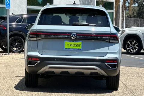 More photos of 2025 Volkswagen Taos 1.5T SE at Mossy Volkswagen, CA