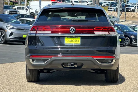 More photos of 2025 Volkswagen Atlas Cross Sport 2.0T SE w/Technology at Mossy Volkswagen, CA