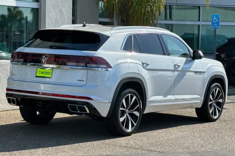 More photos of 2025 Volkswagen Atlas Cross Sport 2.0T SEL Premium R-Line at Mossy Volkswagen, CA
