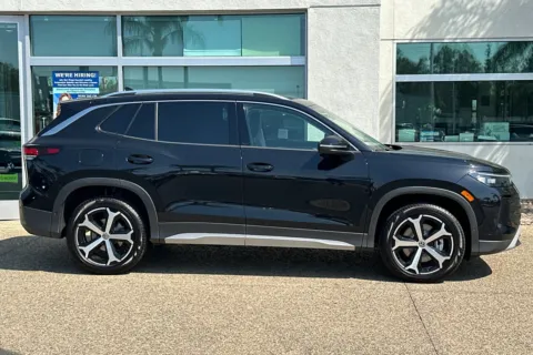 Another view of 2025 Volkswagen Tiguan 2.0T SE for sale in Escondido, CA at Mossy Volkswagen