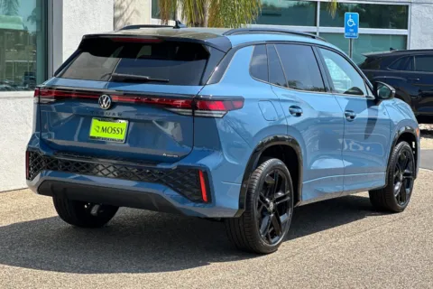 More photos of 2025 Volkswagen Tiguan 2.0T SE R-Line Black at Mossy Volkswagen, CA
