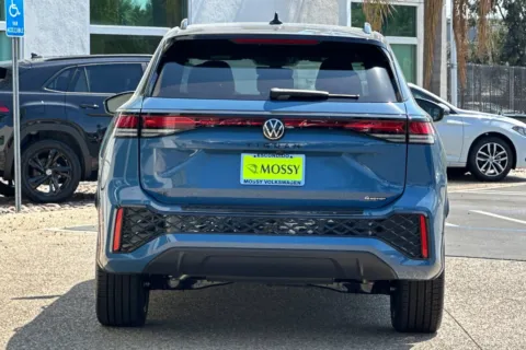More photos of 2025 Volkswagen Tiguan 2.0T SE R-Line Black at Mossy Volkswagen, CA