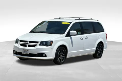 White 2019 Dodge Grand Caravan GT for sale in Escondido, CA