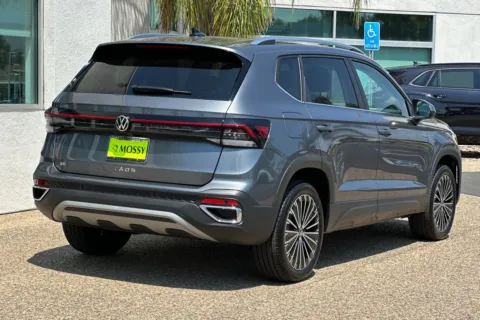 More photos of 2025 Volkswagen Taos 1.5T SE at Mossy Volkswagen, CA