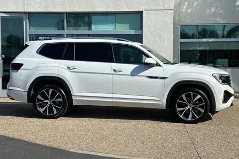 Another view of 2026 Volkswagen Atlas 2.0T SEL Premium R-Line for sale in Escondido, CA at Mossy Volkswagen