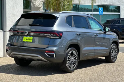 More photos of 2025 Volkswagen Taos 1.5T SE at Mossy Volkswagen, CA