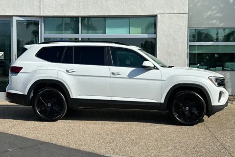 Another view of 2026 Volkswagen Atlas 2.0T SE w/Technology for sale in Escondido, CA at Mossy Volkswagen