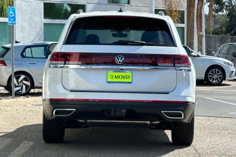 More photos of 2026 Volkswagen Atlas 2.0T SE w/Technology at Mossy Volkswagen, CA