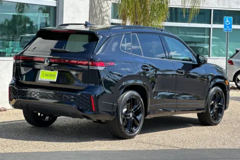 More photos of 2025 Volkswagen Tiguan 2.0T SE R-Line Black at Mossy Volkswagen, CA
