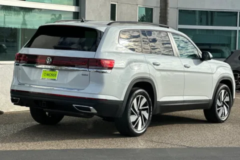 More photos of 2026 Volkswagen Atlas 2.0T SE w/Technology at Mossy Volkswagen, CA