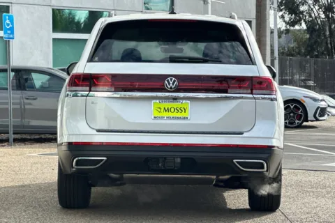 More photos of 2026 Volkswagen Atlas 2.0T SE w/Technology at Mossy Volkswagen, CA