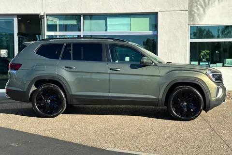 Another view of 2026 Volkswagen Atlas 2.0T SE w/Technology for sale in Escondido, CA at Mossy Volkswagen