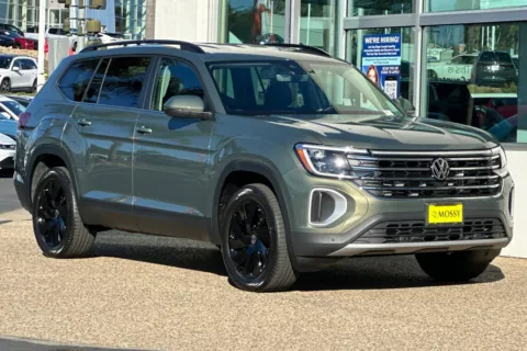 Photos of 2026 Volkswagen Atlas 2.0T SE w/Technology for sale in Escondido, CA at Mossy Volkswagen
