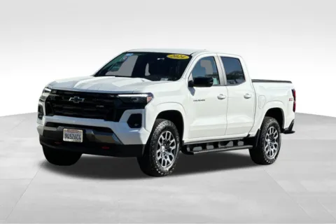 White 2024 Chevrolet Colorado Z71 for sale in Escondido, CA