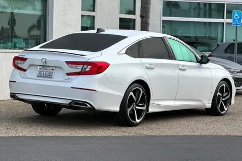More photos of 2022 Honda Accord Sport 2.0T at Mossy Volkswagen, CA