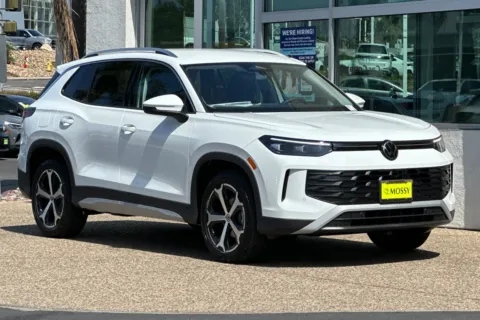 Photos of 2025 Volkswagen Tiguan 2.0T SE for sale in Escondido, CA at Mossy Volkswagen