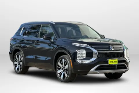 Photos of 2026 Mitsubishi Outlander SEL for sale in Escondido, CA at Mossy Mitsubishi