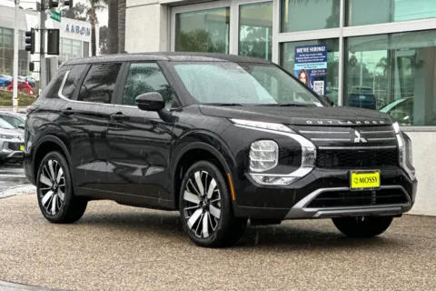 Photos of 2026 Mitsubishi Outlander SE for sale in Escondido, CA at Mossy Mitsubishi