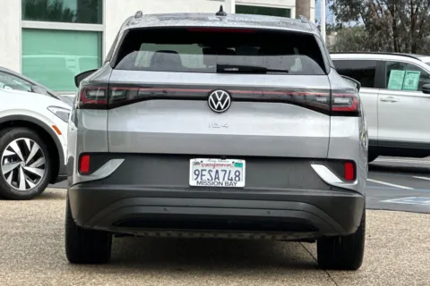 More photos of 2023 Volkswagen ID.4 Pro at Mossy Mitsubishi, CA