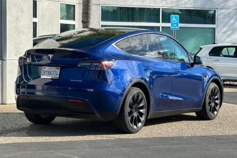 More photos of 2021 Tesla Model Y Long Range at Mossy Mitsubishi, CA