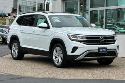 Photos of 2023 Volkswagen Atlas 3.6L V6 SE w/Technology for sale in Escondido, CA at Mossy Mitsubishi