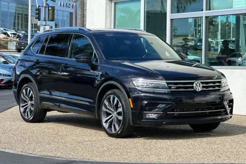 Photos of 2018 Volkswagen Tiguan 2.0T SEL Premium for sale in Escondido, CA at Mossy Mitsubishi