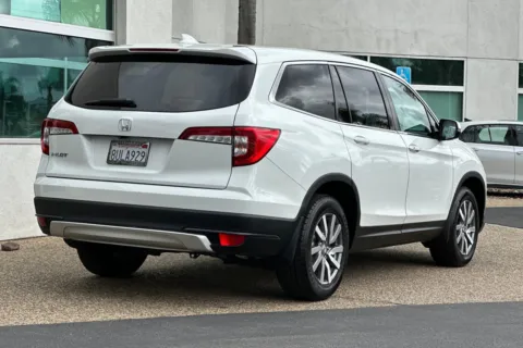 More photos of 2021 Honda Pilot EX-L at Mossy Mitsubishi, CA