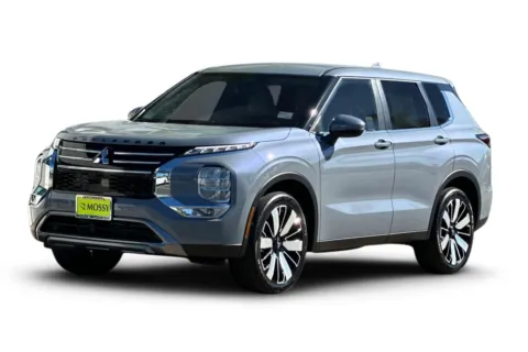 Gray 2026 Mitsubishi Outlander SE for sale in Escondido, CA