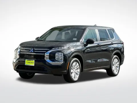 Black 2026 Mitsubishi Outlander ES for sale in Escondido, CA