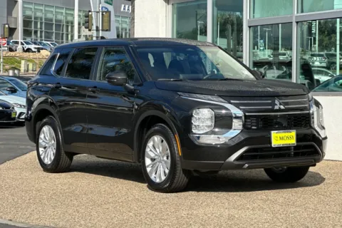 Photos of 2026 Mitsubishi Outlander ES for sale in Escondido, CA at Mossy Mitsubishi